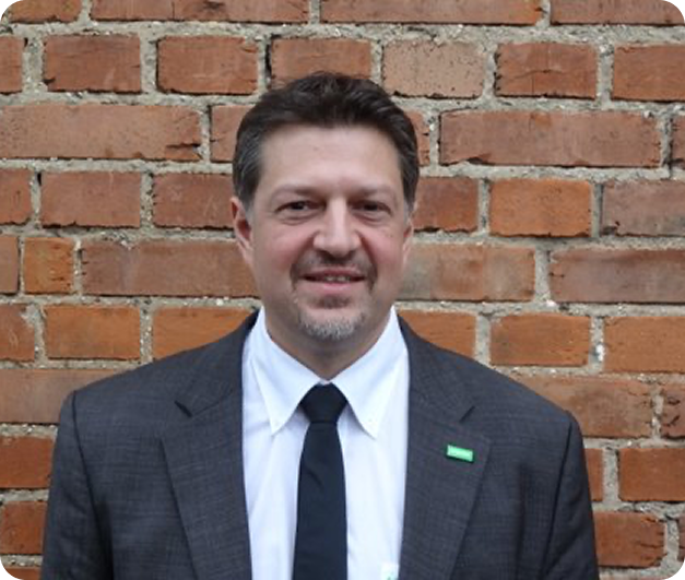 Der Geschäftsführer und Diplom-Bauingenieur Marcus Rief ist seit mehr als 20 Jahren in der Branche tätig und hat bereits tausende Inspektionen durchgeführt.